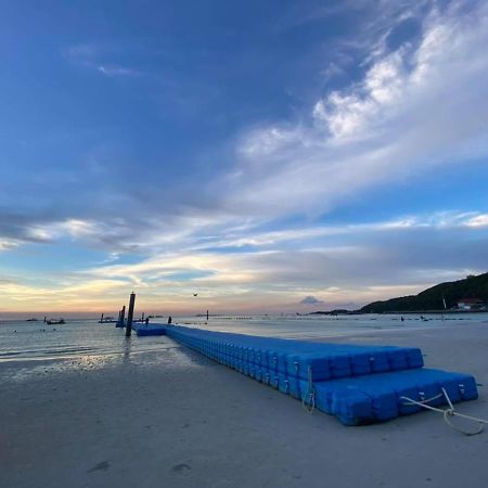 Hotel Baan Ta Long Beach Koh Larn Extérieur photo